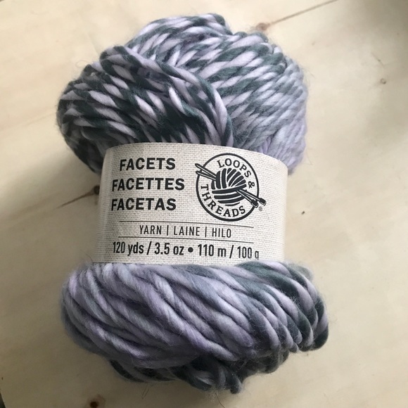 3 Skeins Loops & Threads Yarn Facets 2 Pacific Opal 1 Violet Opal Bulky Roving - Picture 5 of 11